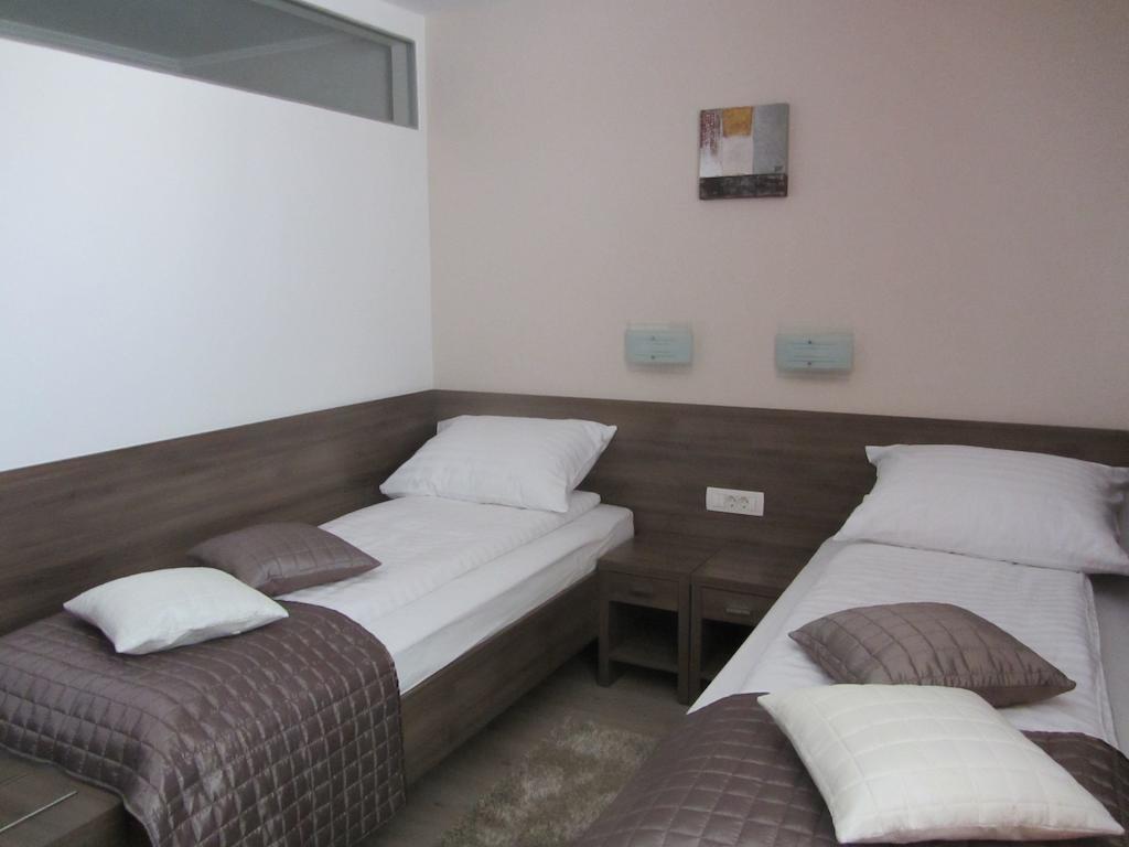 לוגאטץ Villa Tollazzi חדר תמונה