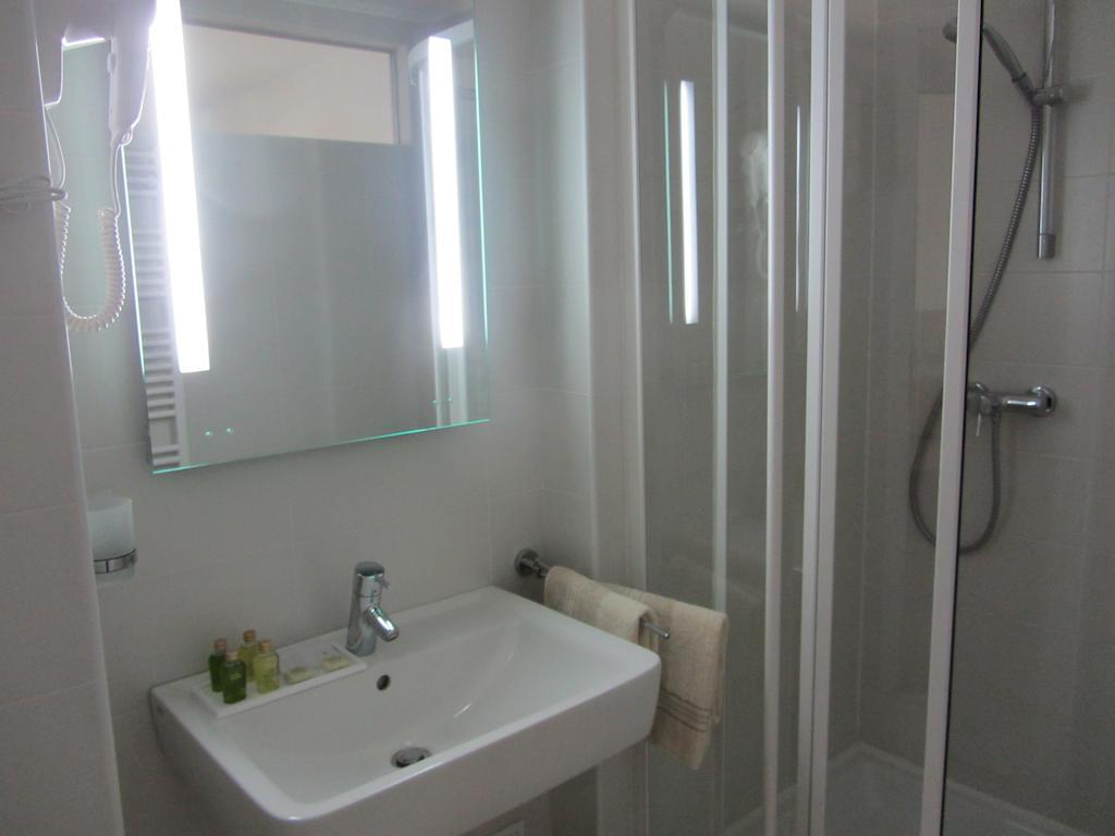 לוגאטץ Villa Tollazzi חדר תמונה